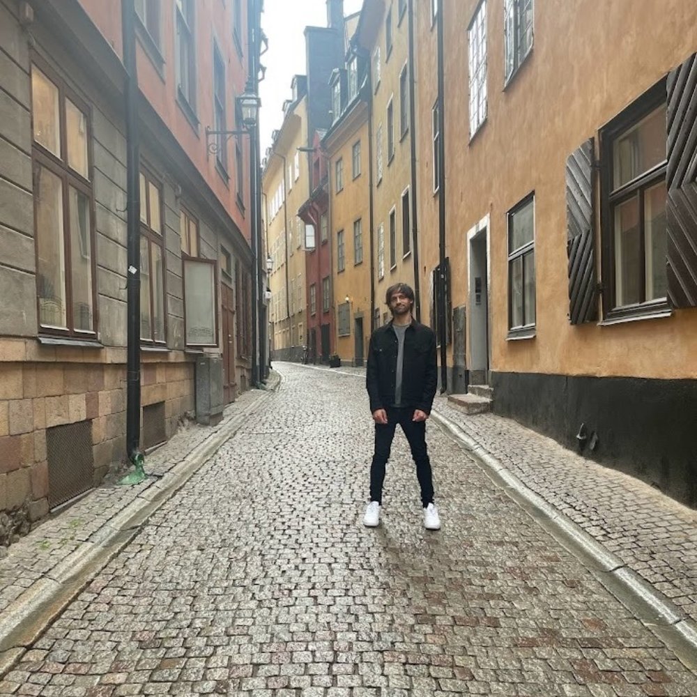 Meet your Posher, Stephen